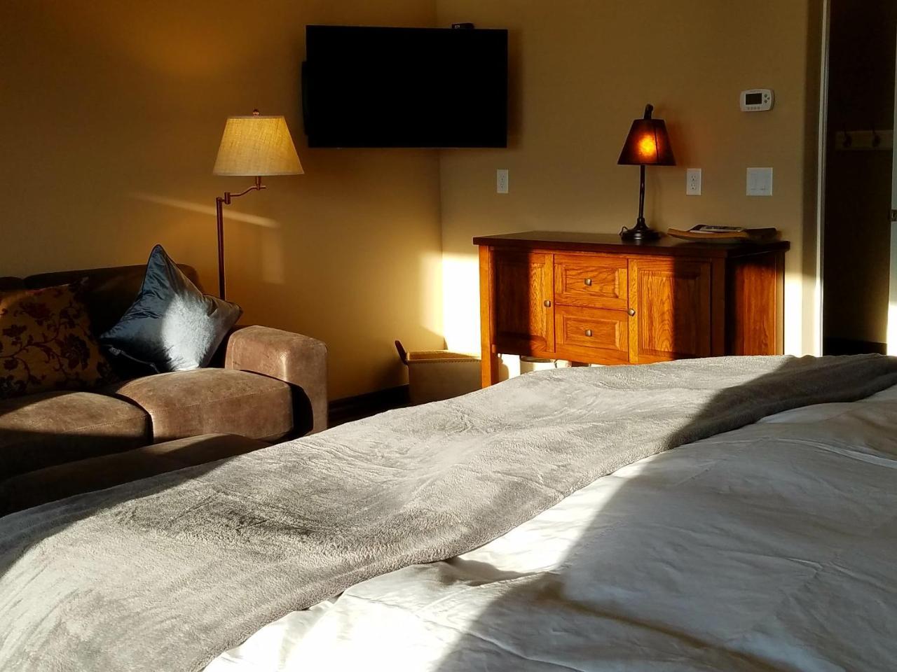 Zillah Lakes Inn Екстер'єр фото